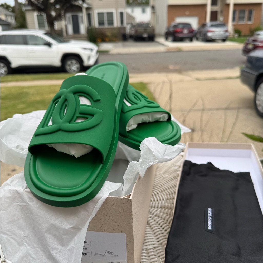 Brand New Dolce And Gabbana Green Slides Size 42